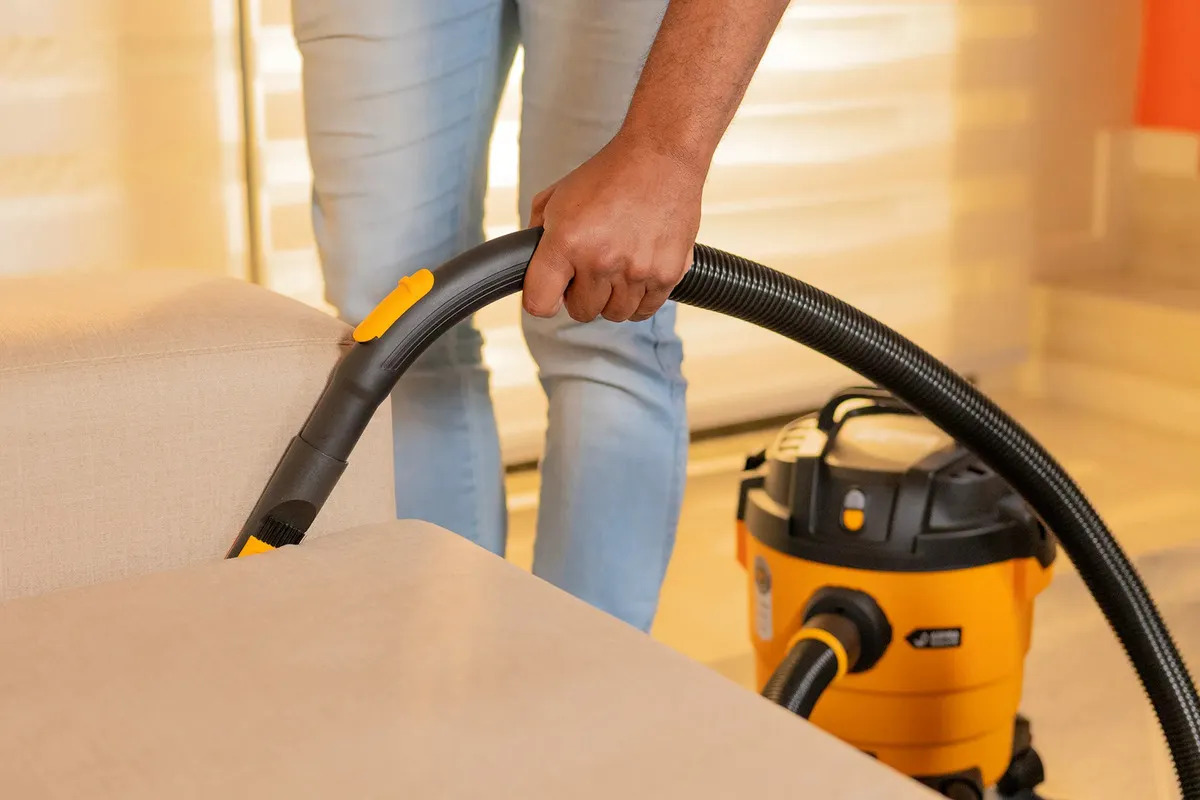 O Melhor Aspirador De Pó e Água Wap Gtw 10 Compacto 1400w 10 Litros Amarelo – Vale a pena? - Imagem 3